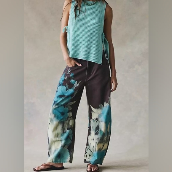 Denim - Free People Floral Barrel Pants * Size 28 *NWOT ..